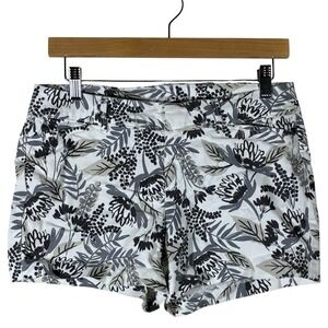 Old Navy Pixie Grey Floral Print Shorts White Summer Mid Rise Stretch Size 2
